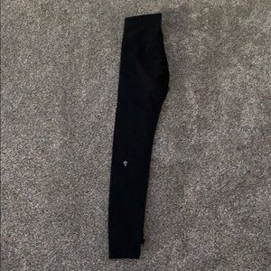 black size 10 ivivva leggings